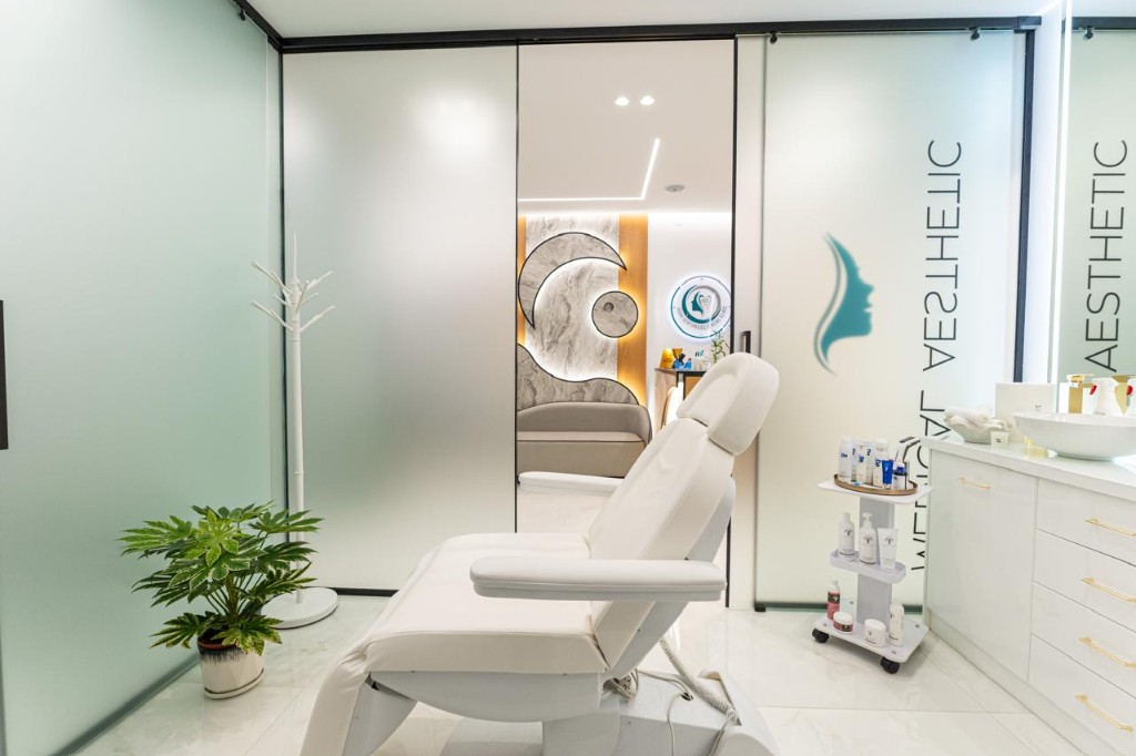 Clinic tour image